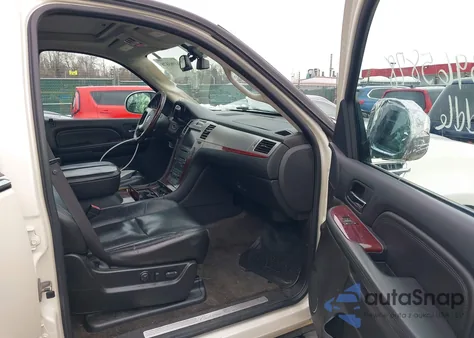 2008 Cadillac Escalade Standard из США, поврежденный, VIN 1GYFK63838R214832